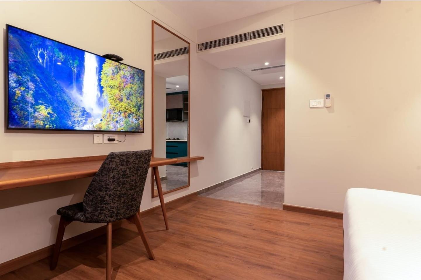 Seashell Apartments Кожикод Екстериор снимка